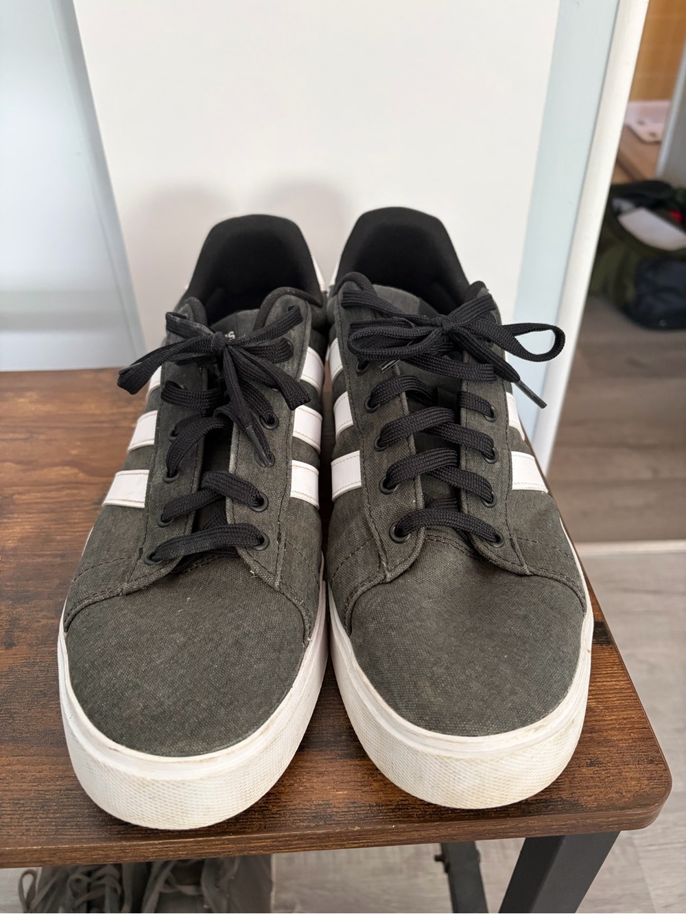 Adidas Daily 3.0 Men's Gray Low-Top Sneakers